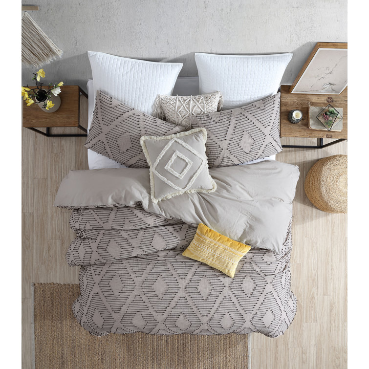 Langley Street Linzy Boho Tufted Reversible Comforter Set